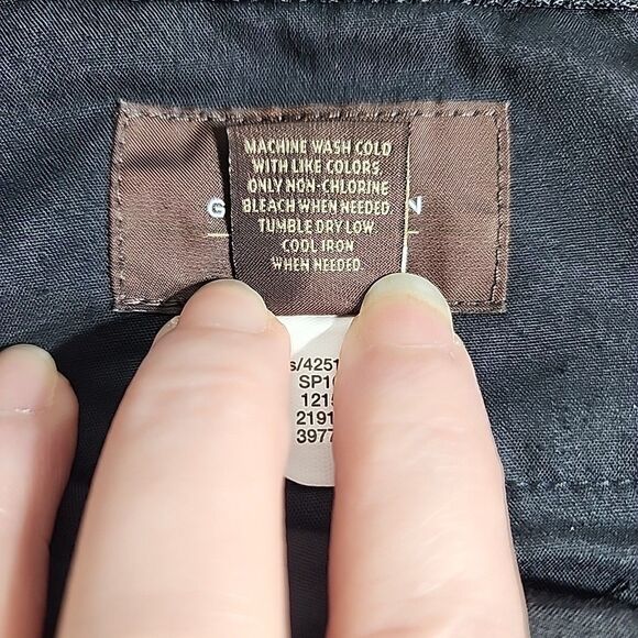 Men's GREG NORMAN Shark Performance Fabric Golf Shorts - Blue Size 34 - Picture 7 of 10